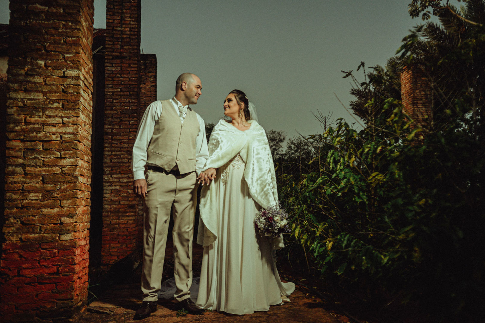 Foto Casamento Lívia e Leandro - Novo Horizonte Foto Casamento Lívia e Leandro - Novo Horizonte - Imagem 109