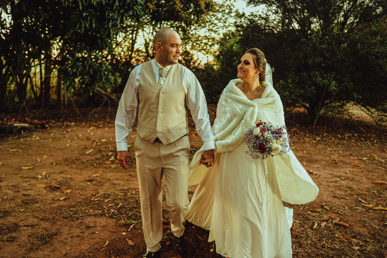 Foto Casamento Lívia e Leandro - Novo Horizonte Foto Casamento Lívia e Leandro - Novo Horizonte - Imagem 108