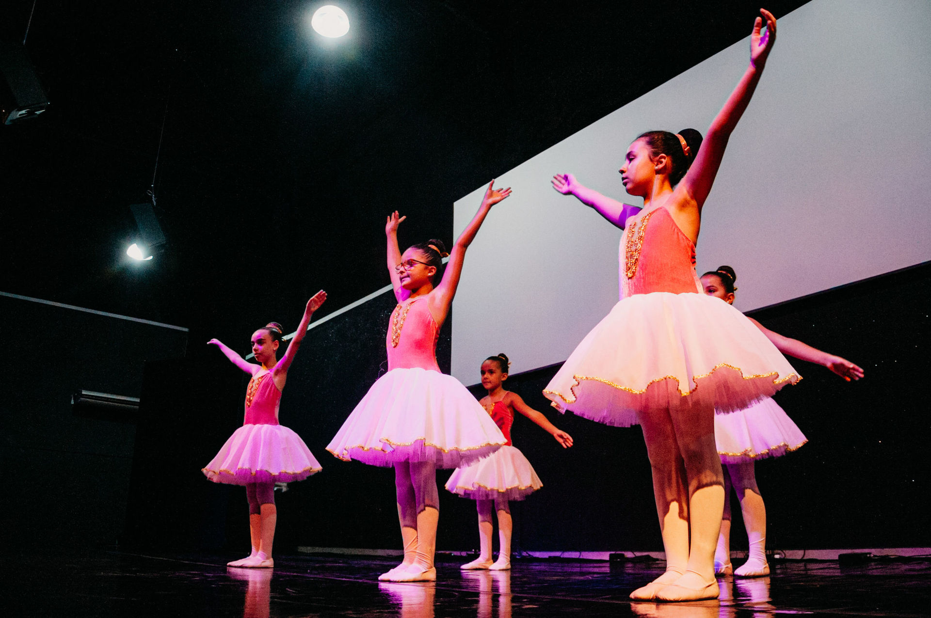 Foto Ballet Ministério Cumprir Foto Ballet Ministério Cumprir - Imagem 59