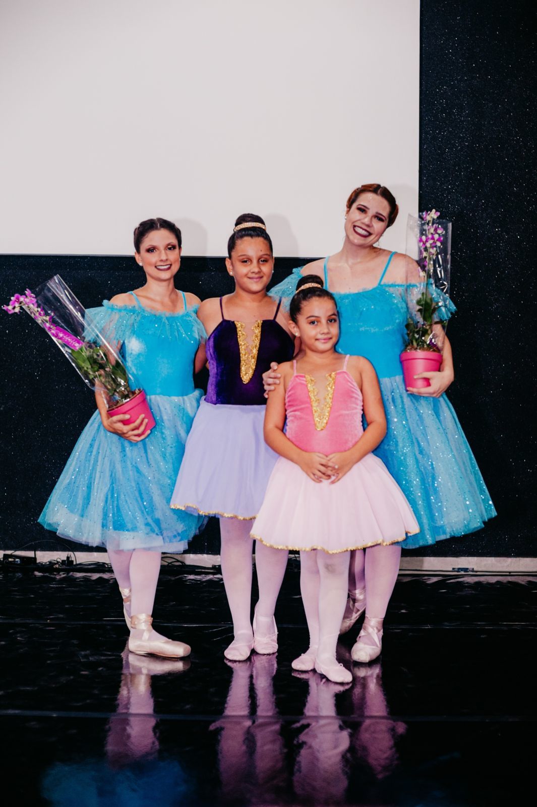 Foto Ballet Ministério Cumprir Foto Ballet Ministério Cumprir - Imagem 98