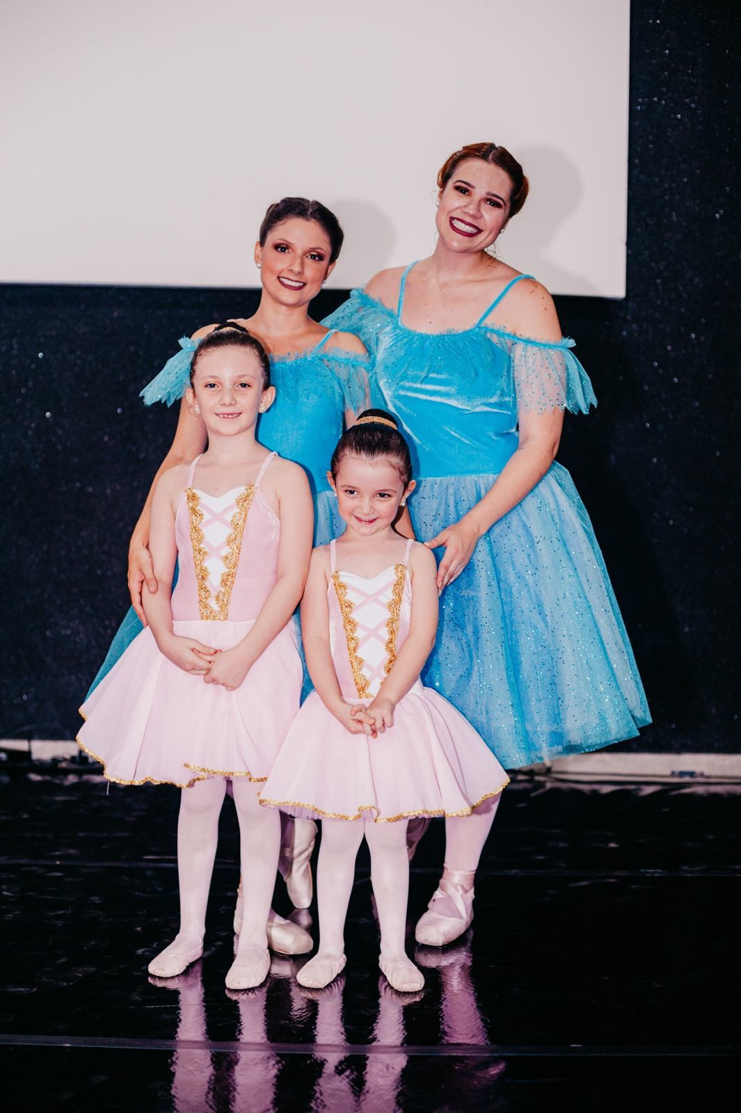 Foto Ballet Ministério Cumprir Foto Ballet Ministério Cumprir - Imagem 87