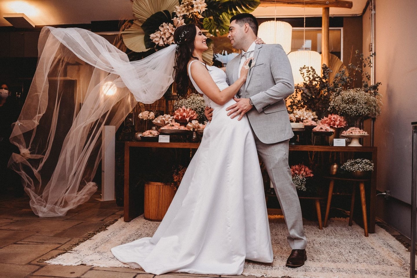 Casamento Bia e Rodrigo - Lírios Bistro - São José do Rio Preto Casamento Bia e Rodrigo - Lírios Bistro - São José do Rio Preto