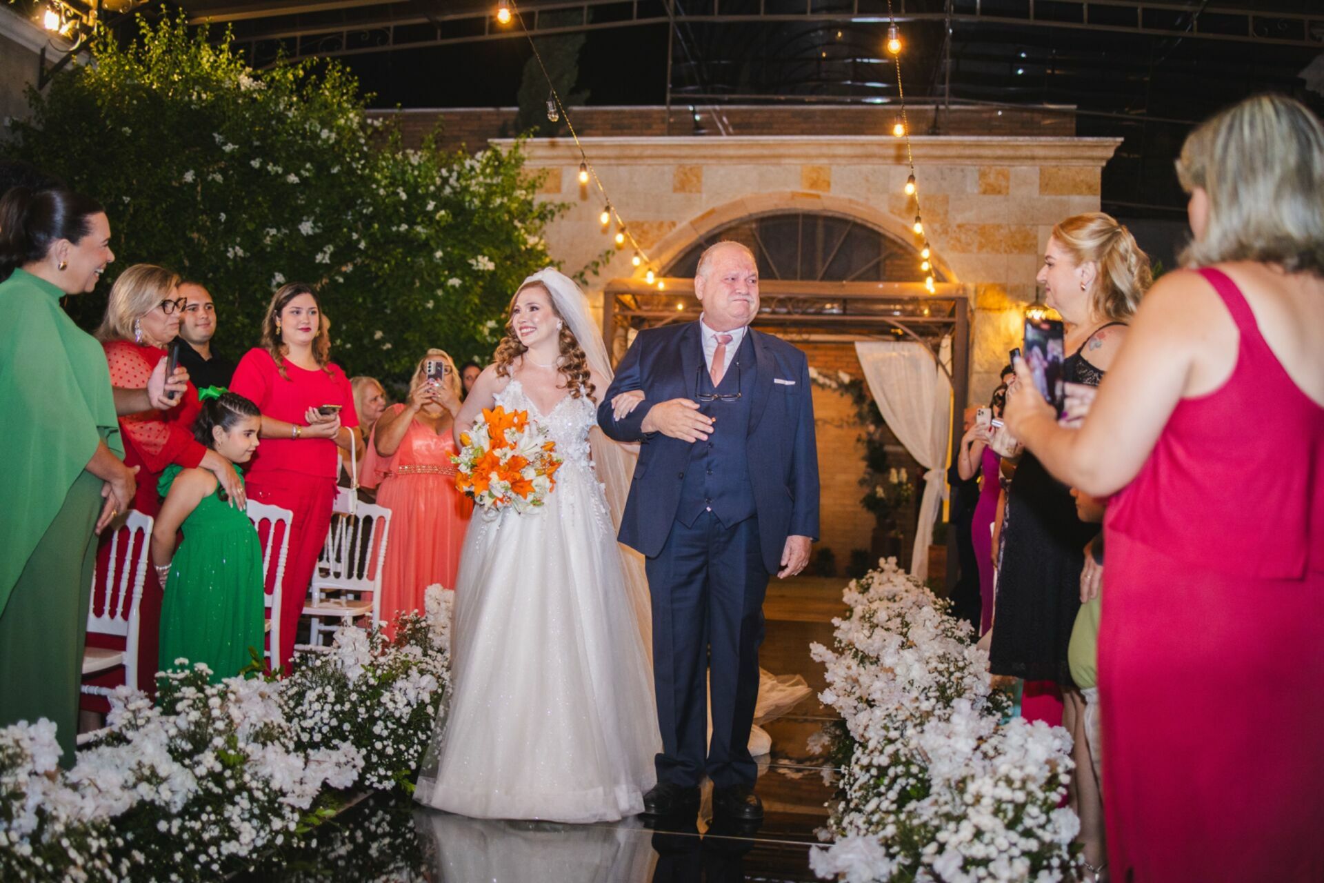 Foto Casamento de Lélia & Hugo – Buffet Almeida Pires, São José do Rio Preto Foto Casamento de Lélia & Hugo – Buffet Almeida Pires, São José do Rio Preto - Imagem 38