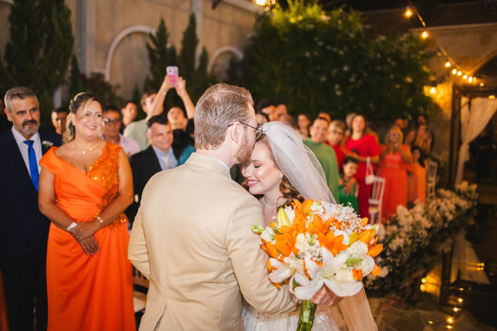 Foto Casamento de Lélia & Hugo – Buffet Almeida Pires, São José do Rio Preto Foto Casamento de Lélia & Hugo – Buffet Almeida Pires, São José do Rio Preto - Imagem 40