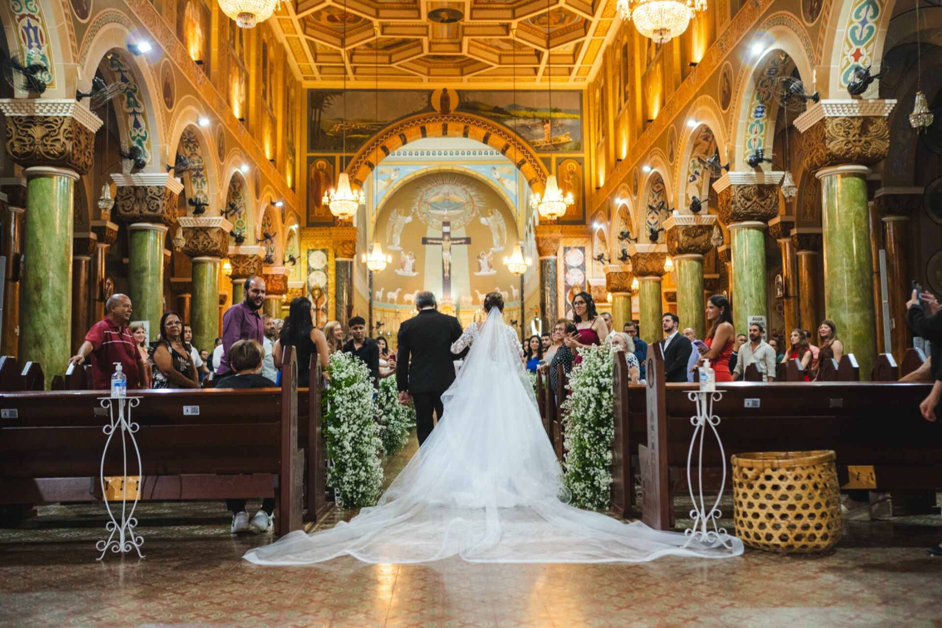 Foto Casamento de Lorraine & Eduardo – Basílica Menor de Nossa Senhora da Conceição Aparecida, São José do Rio Preto Foto Casamento de Lorraine & Eduardo – Basílica Menor de Nossa Senhora da Conceição Aparecida, São José do Rio Preto - Imagem 37