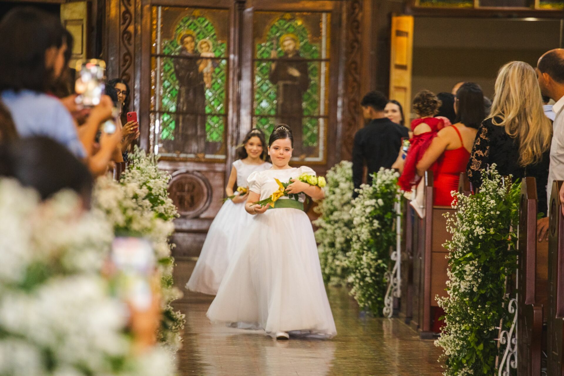 Foto Casamento de Lorraine & Eduardo – Basílica Menor de Nossa Senhora da Conceição Aparecida, São José do Rio Preto Foto Casamento de Lorraine & Eduardo – Basílica Menor de Nossa Senhora da Conceição Aparecida, São José do Rio Preto - Imagem 34