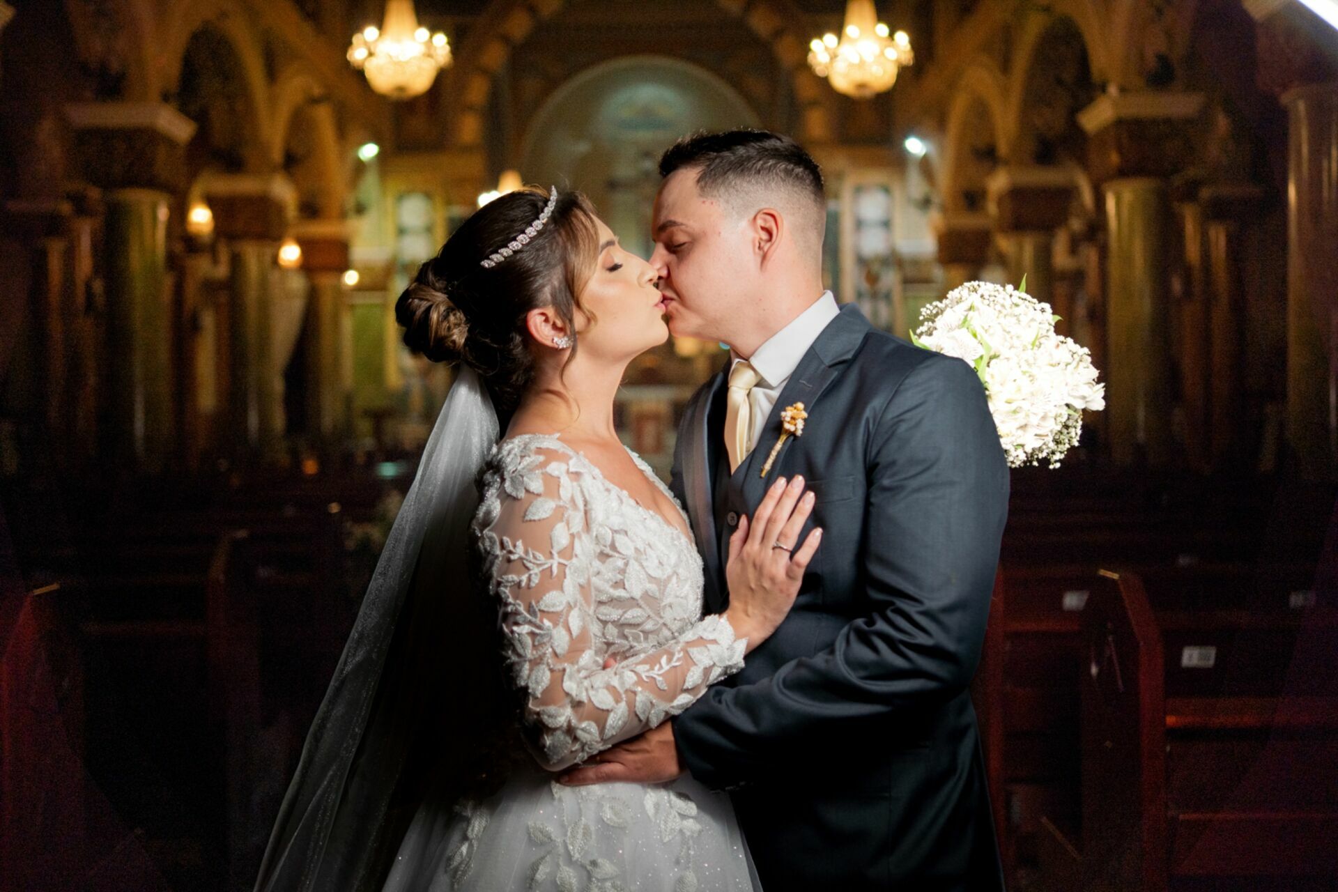 Foto Casamento de Lorraine & Eduardo – Basílica Menor de Nossa Senhora da Conceição Aparecida, São José do Rio Preto Foto Casamento de Lorraine & Eduardo – Basílica Menor de Nossa Senhora da Conceição Aparecida, São José do Rio Preto - Imagem 54