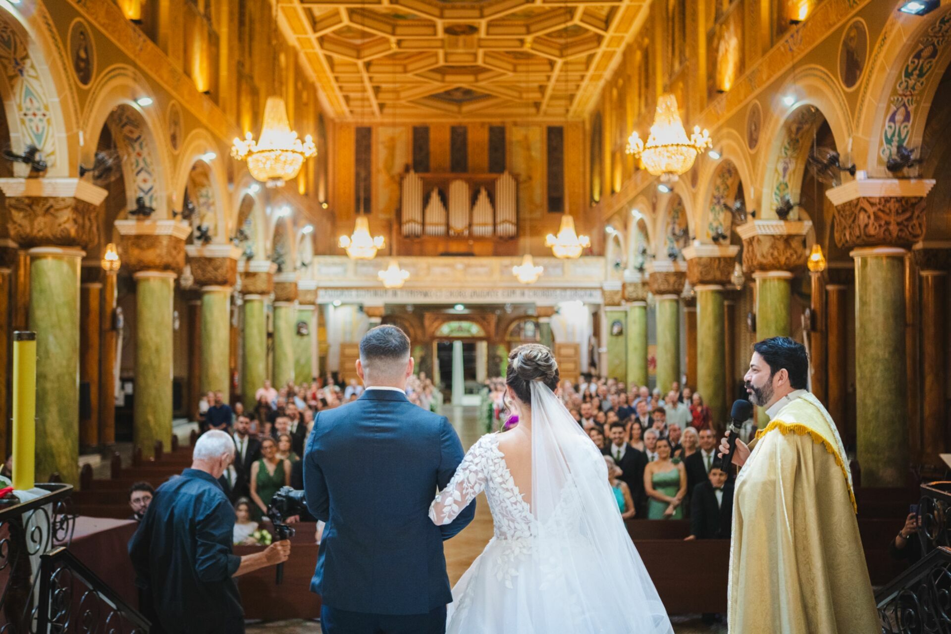 Foto Casamento de Lorraine & Eduardo – Basílica Menor de Nossa Senhora da Conceição Aparecida, São José do Rio Preto Foto Casamento de Lorraine & Eduardo – Basílica Menor de Nossa Senhora da Conceição Aparecida, São José do Rio Preto - Imagem 41