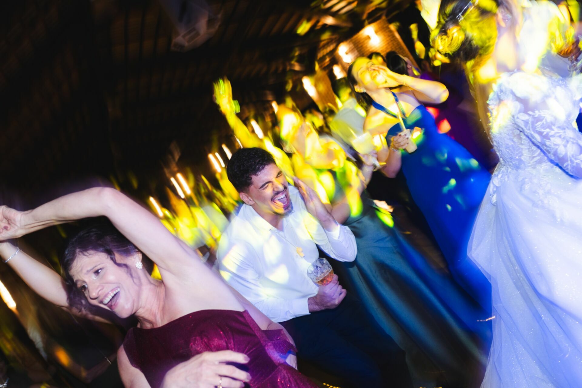 Foto Casamento de Lorraine & Eduardo – Basílica Menor de Nossa Senhora da Conceição Aparecida, São José do Rio Preto Foto Casamento de Lorraine & Eduardo – Basílica Menor de Nossa Senhora da Conceição Aparecida, São José do Rio Preto - Imagem 89
