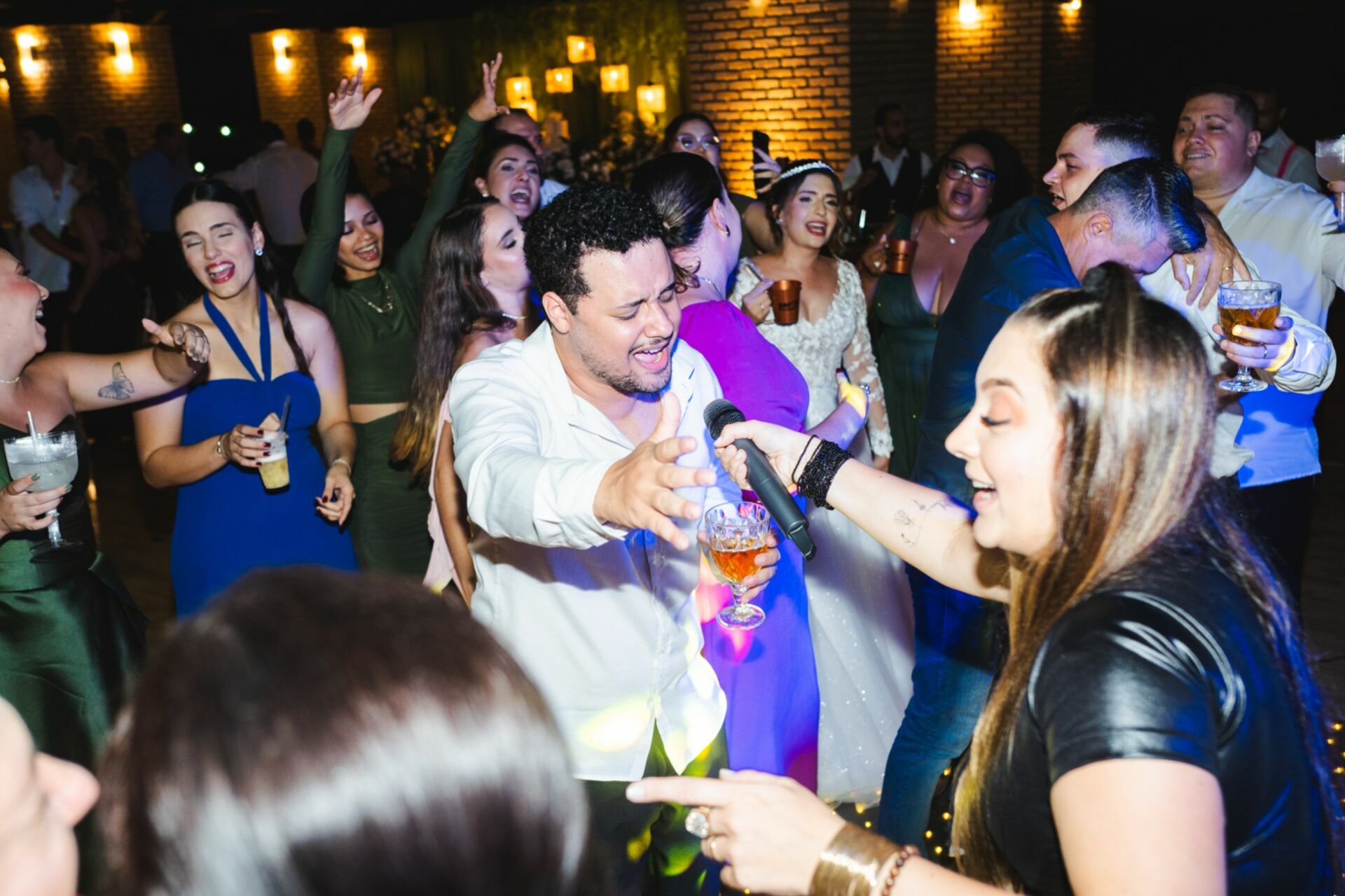 Foto Casamento de Lorraine & Eduardo – Basílica Menor de Nossa Senhora da Conceição Aparecida, São José do Rio Preto Foto Casamento de Lorraine & Eduardo – Basílica Menor de Nossa Senhora da Conceição Aparecida, São José do Rio Preto - Imagem 92