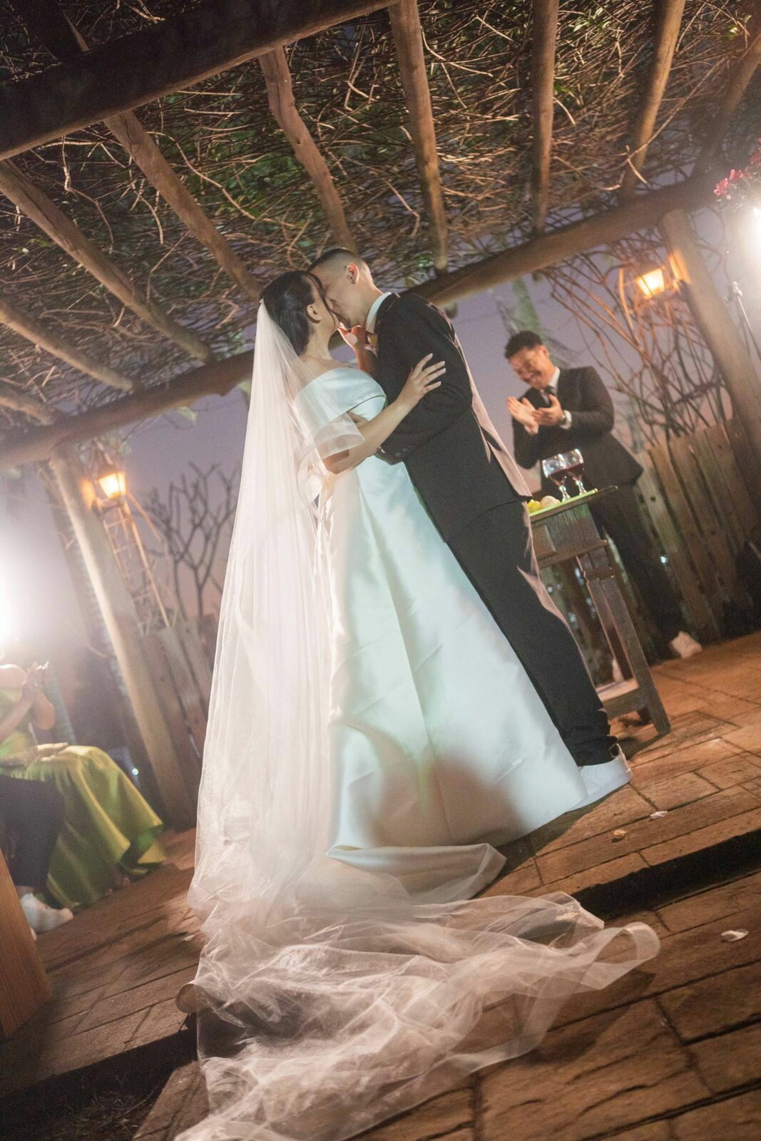 Foto Casamento Júlia & Vinícius – Chácara Santa Felicidade – Vestido do Ateliê Villa Park Foto Casamento Júlia & Vinícius – Chácara Santa Felicidade – Vestido do Ateliê Villa Park - Imagem 13