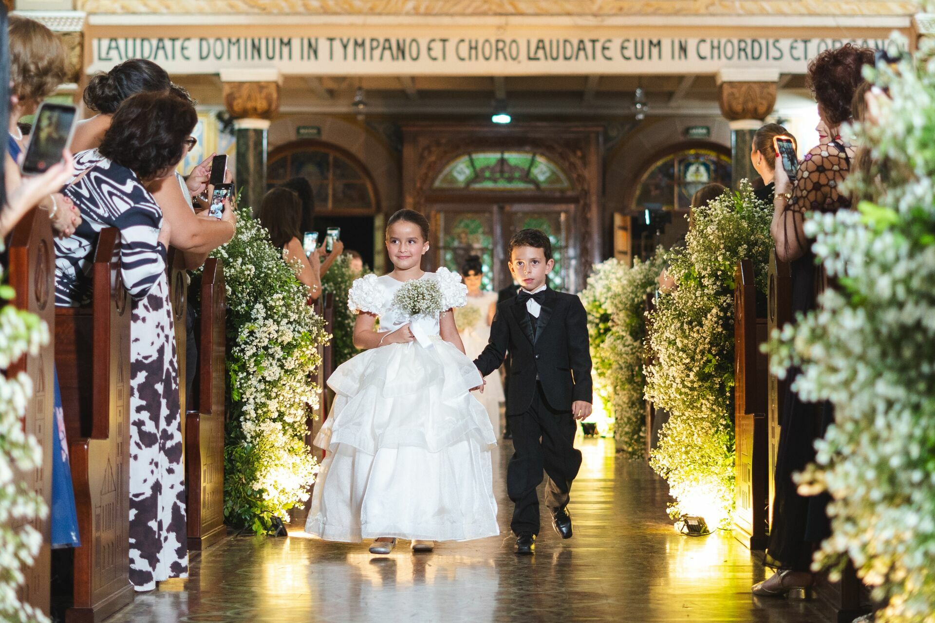 Foto Casamento Lara & Flavio – Basílica de Rio Preto e Espaço Daniela Raduan Foto Casamento Lara & Flavio – Basílica de Rio Preto e Espaço Daniela Raduan - Imagem 36